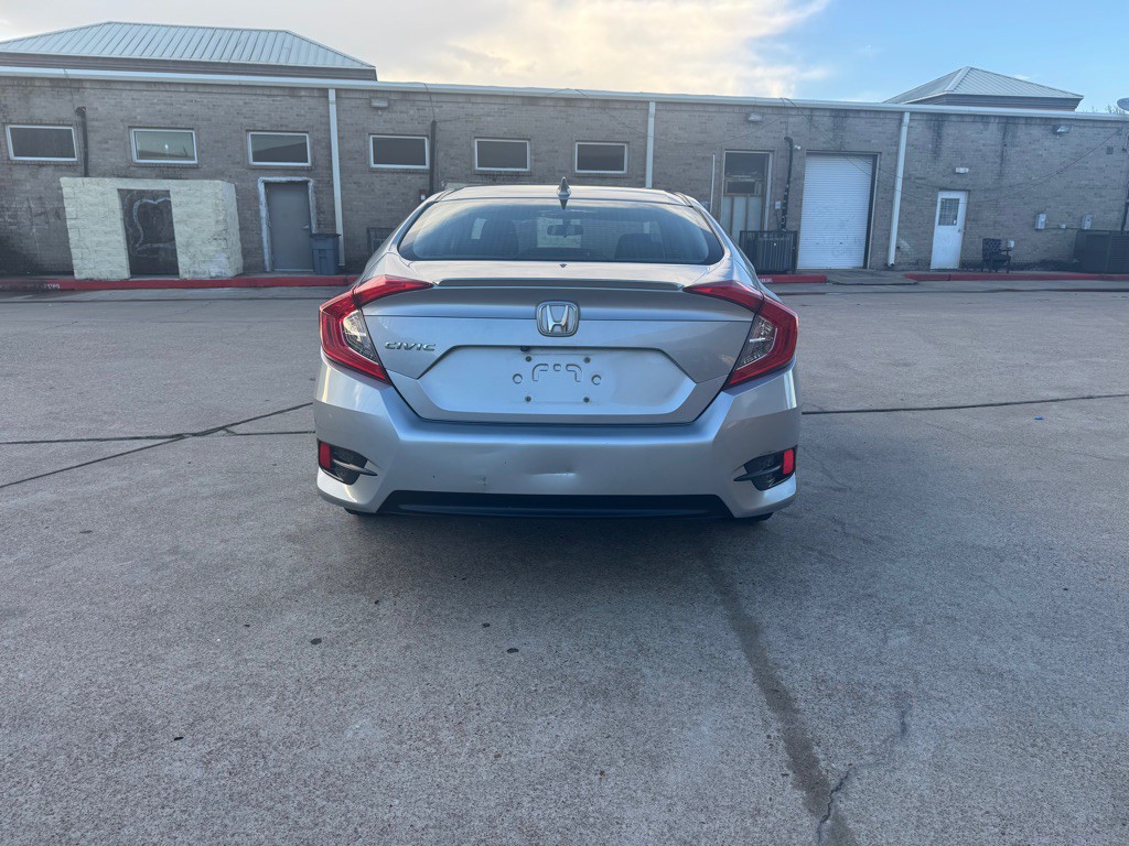 2016 Honda Civic Image 21