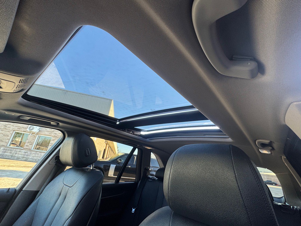 2016 BMW X5 Image 33