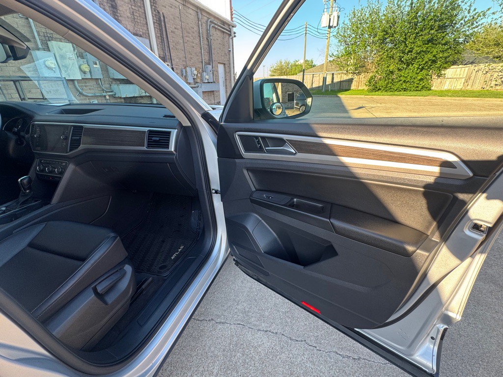 2018 Volkswagen Atlas Image 28
