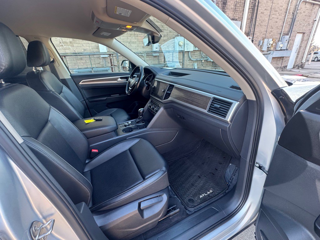 2018 Volkswagen Atlas Image 29