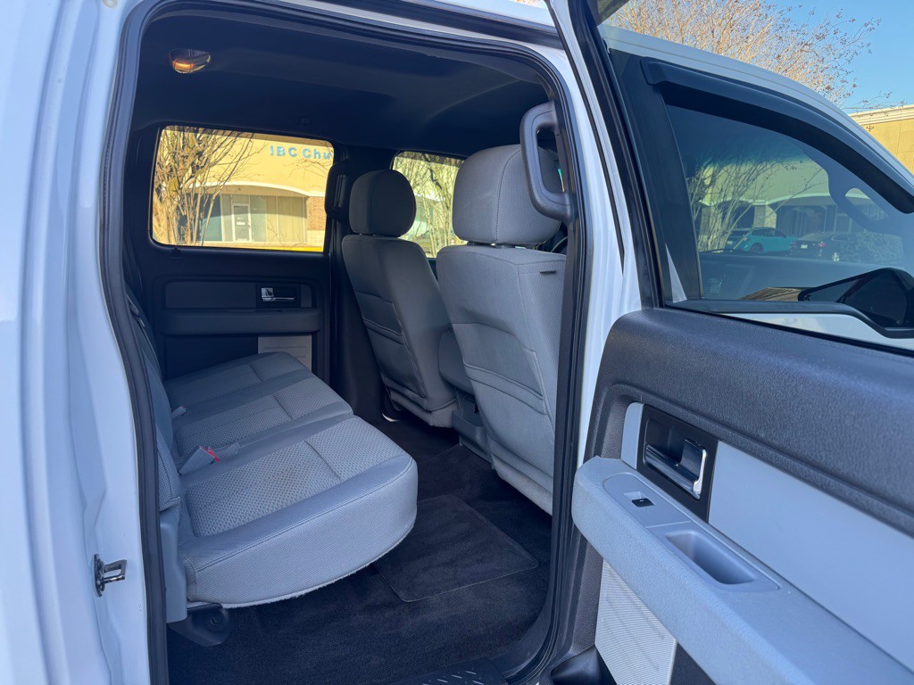 2014 Ford F-150 Image 25