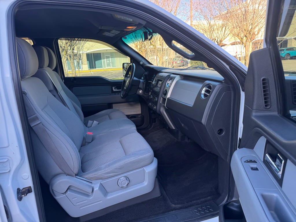 2014 Ford F-150 Image 29