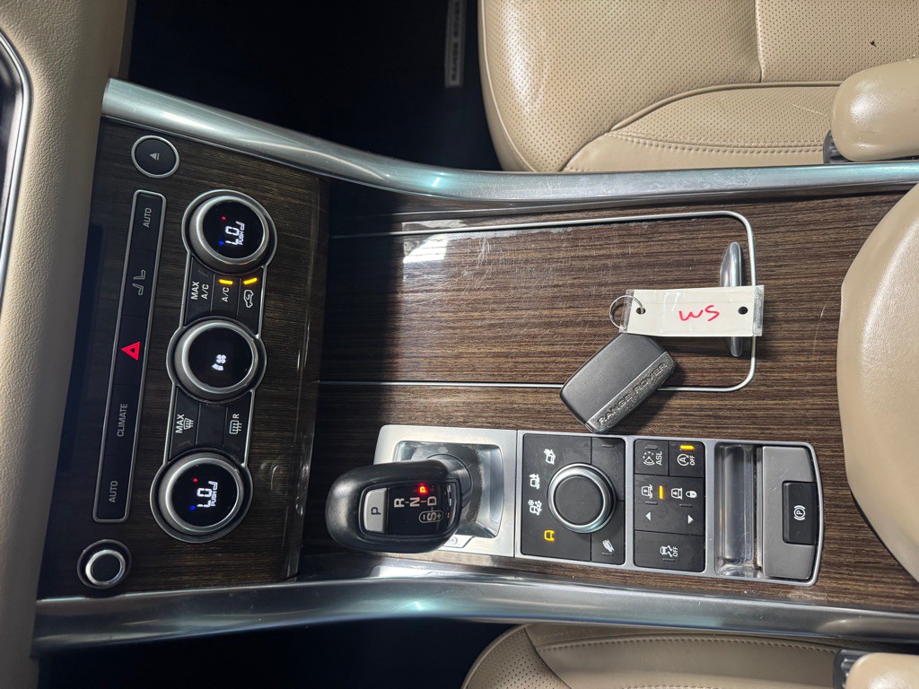 2016 Land Rover Range Rover Sport Image 33