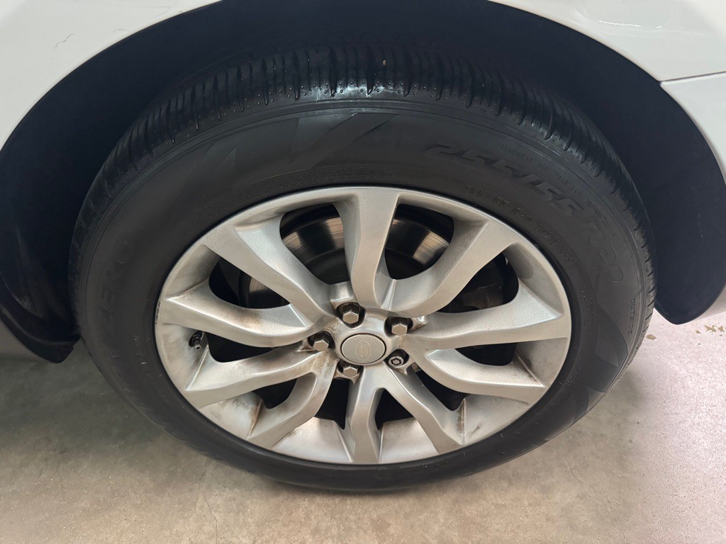 2016 Land Rover Range Rover Sport Image 36