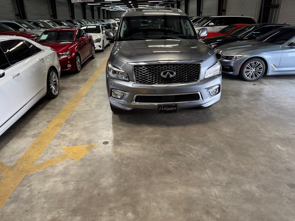 2015 INFINITI QX80 Image 2