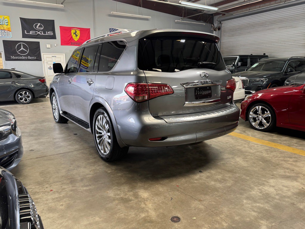 2015 INFINITI QX80 Image 6