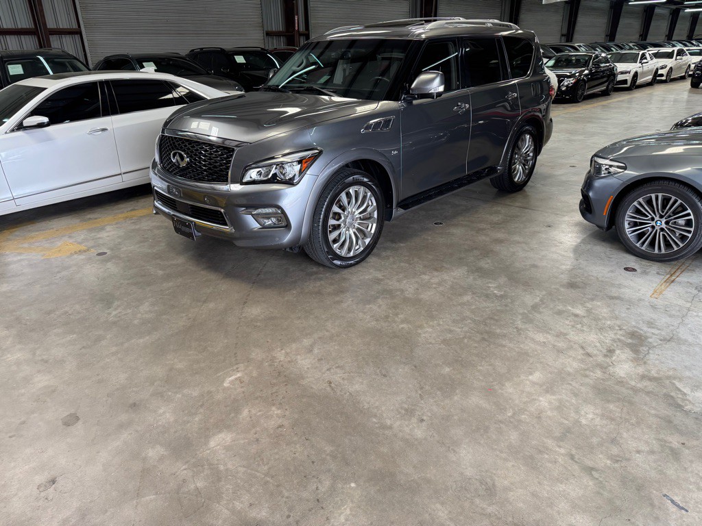 2015 INFINITI QX80 Image 10