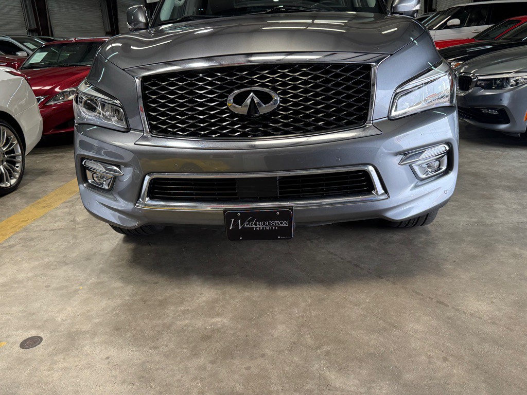 2015 INFINITI QX80 Image 11