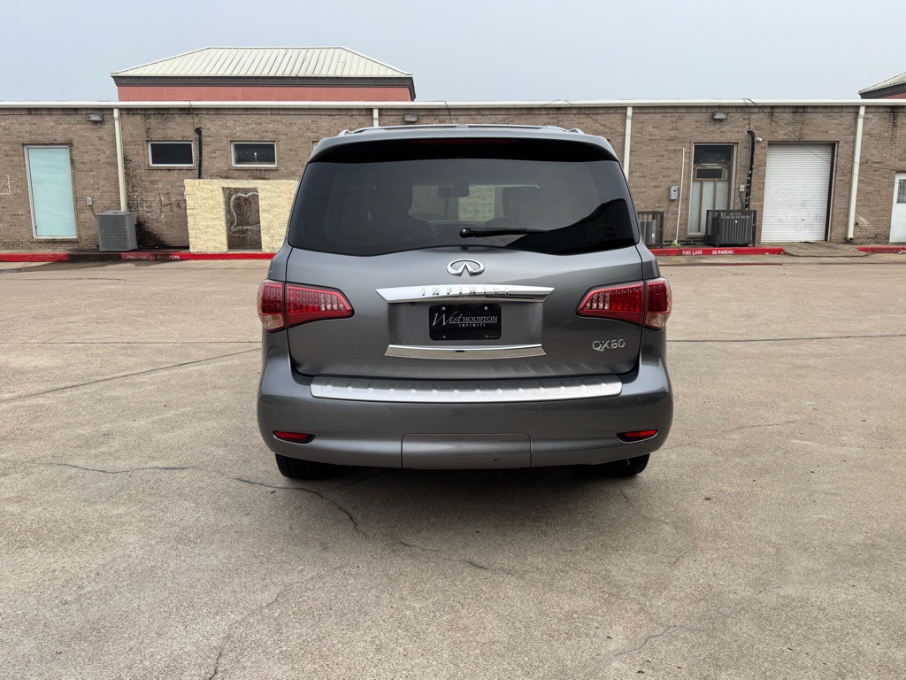 2015 INFINITI QX80 Image 22