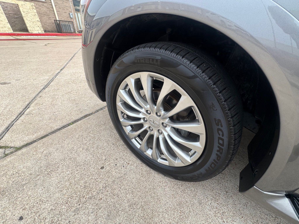 2015 INFINITI QX80 Image 48