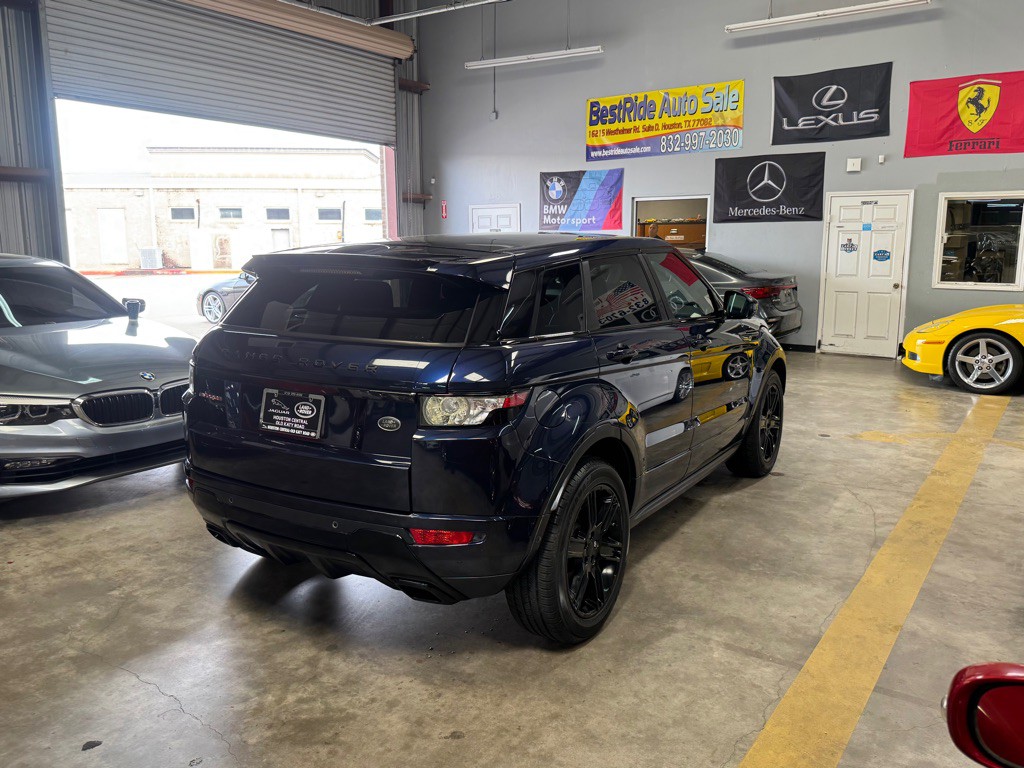 2015 Land Rover Range Rover Evoque Image 4