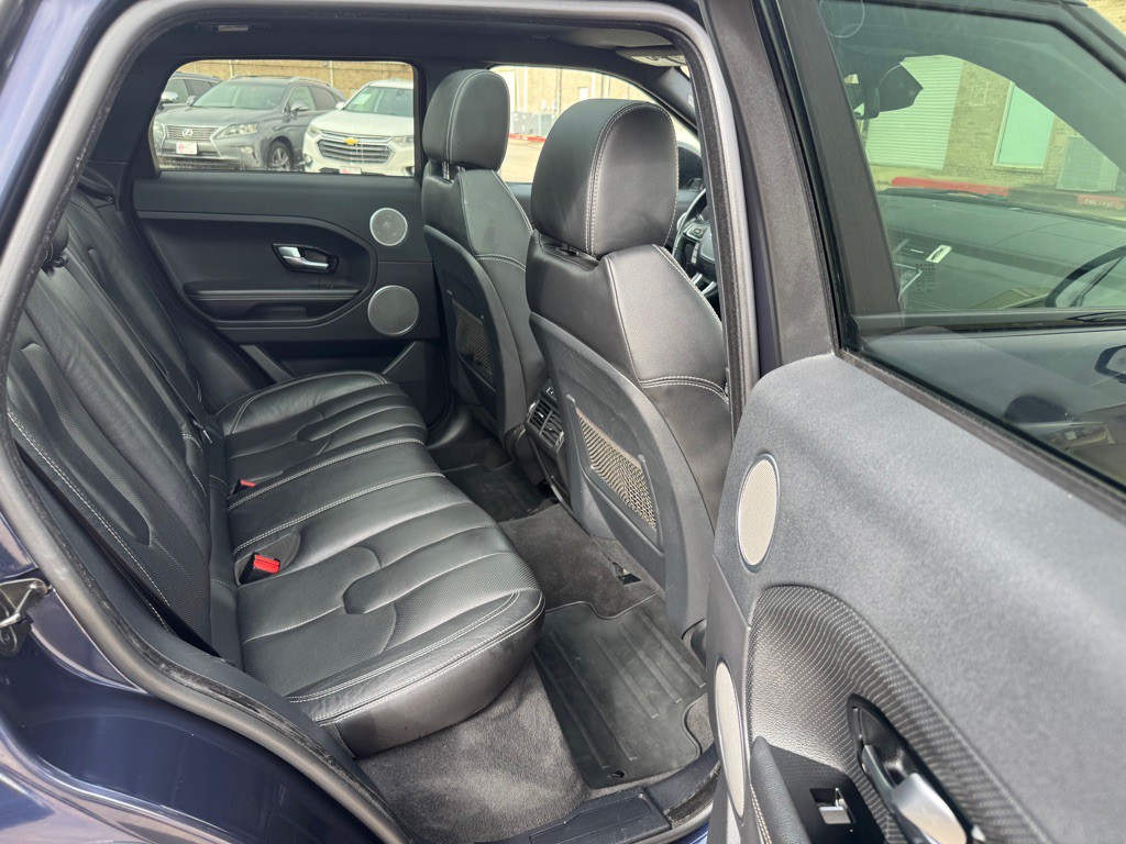 2015 Land Rover Range Rover Evoque Image 22