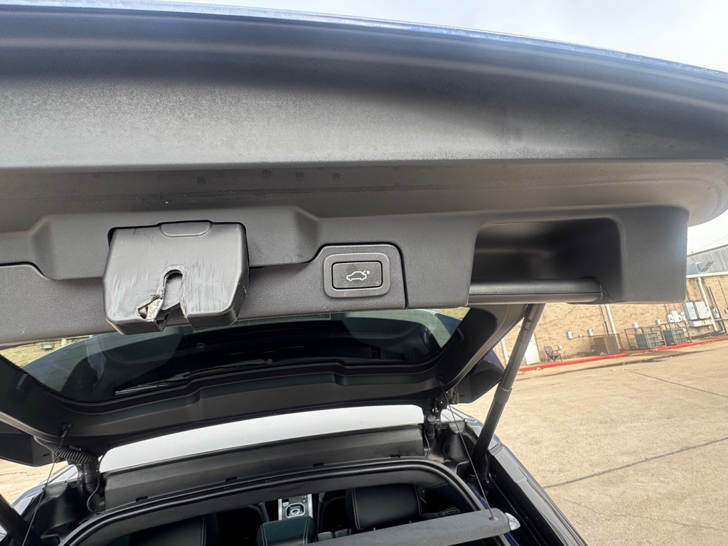 2015 Land Rover Range Rover Evoque Image 26