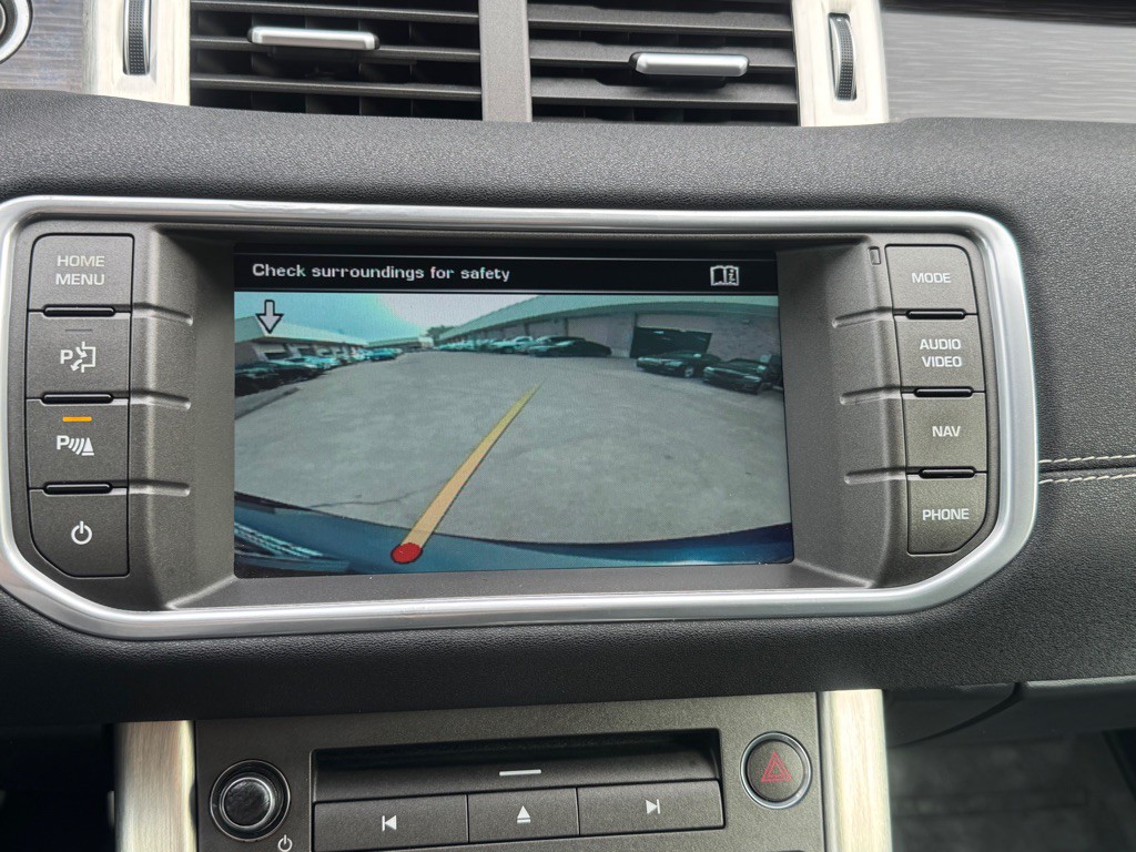 2015 Land Rover Range Rover Evoque Image 30