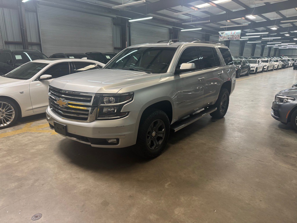 2016 Chevrolet Tahoe Image 2