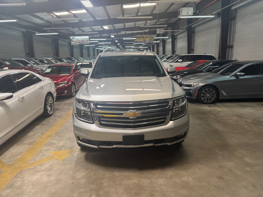 2016 Chevrolet Tahoe Image 4