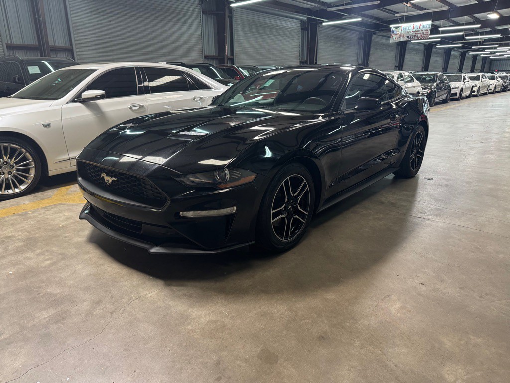 2018 Ford Mustang Image 3