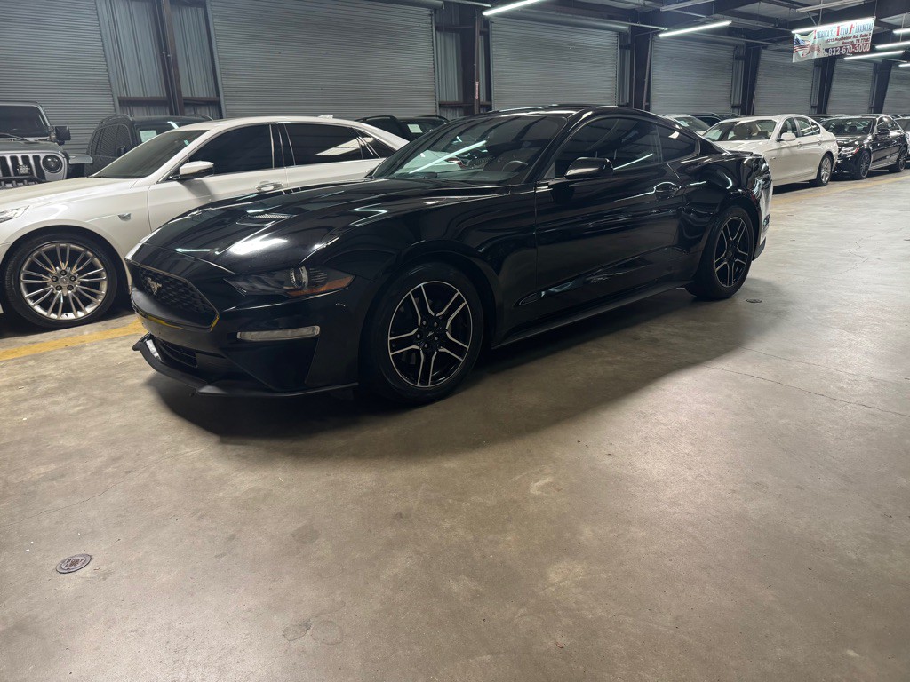 2018 Ford Mustang Image 4