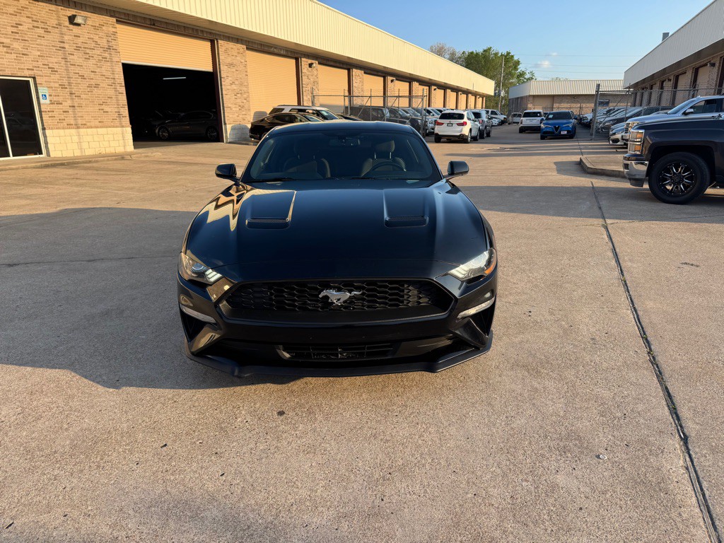 2018 Ford Mustang Image 16