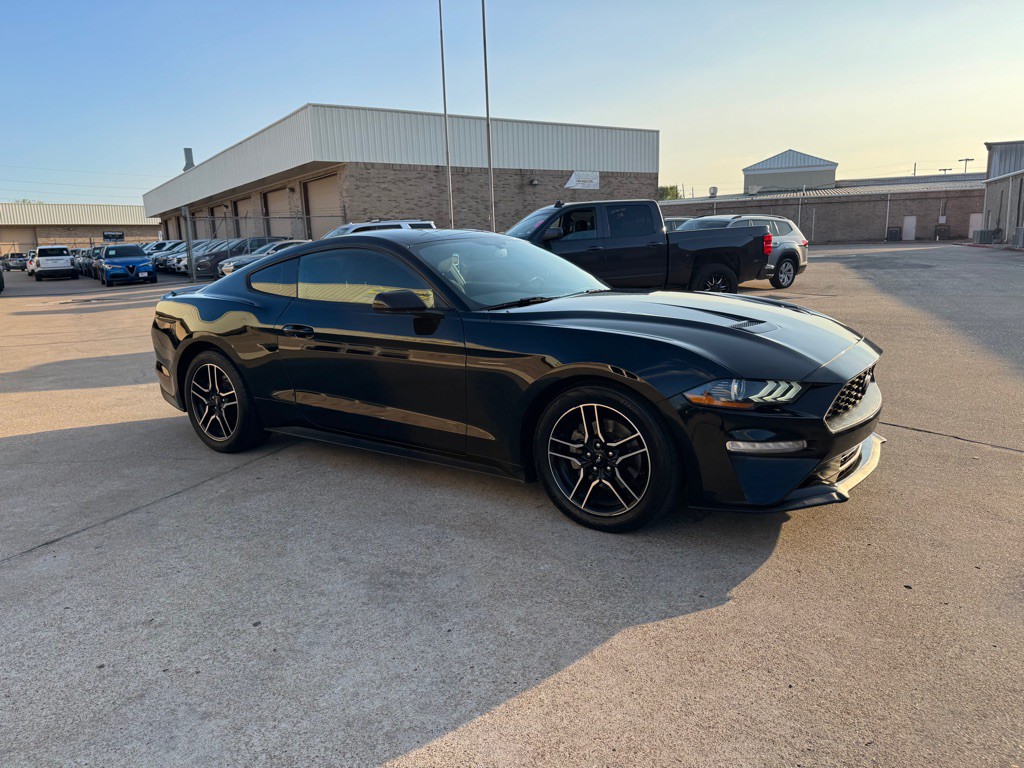 2018 Ford Mustang Image 18