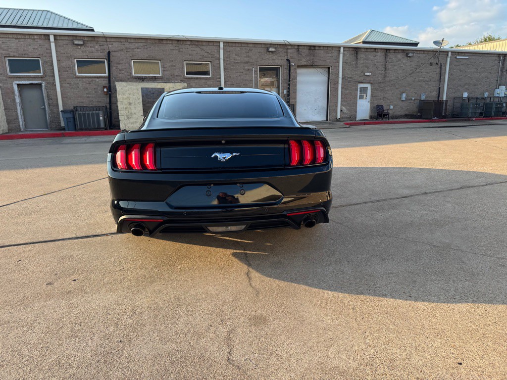 2018 Ford Mustang Image 20