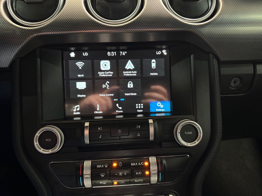 2018 Ford Mustang Image 30