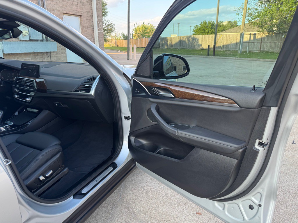 2021 BMW X3 Image 23