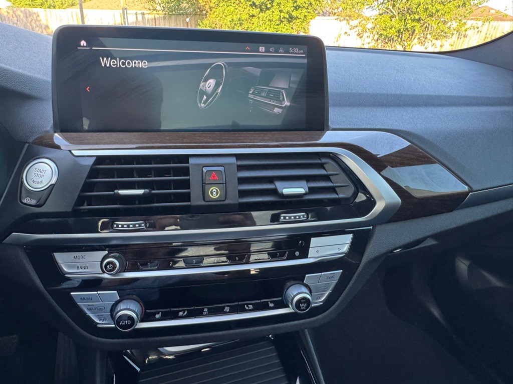 2021 BMW X3 Image 33