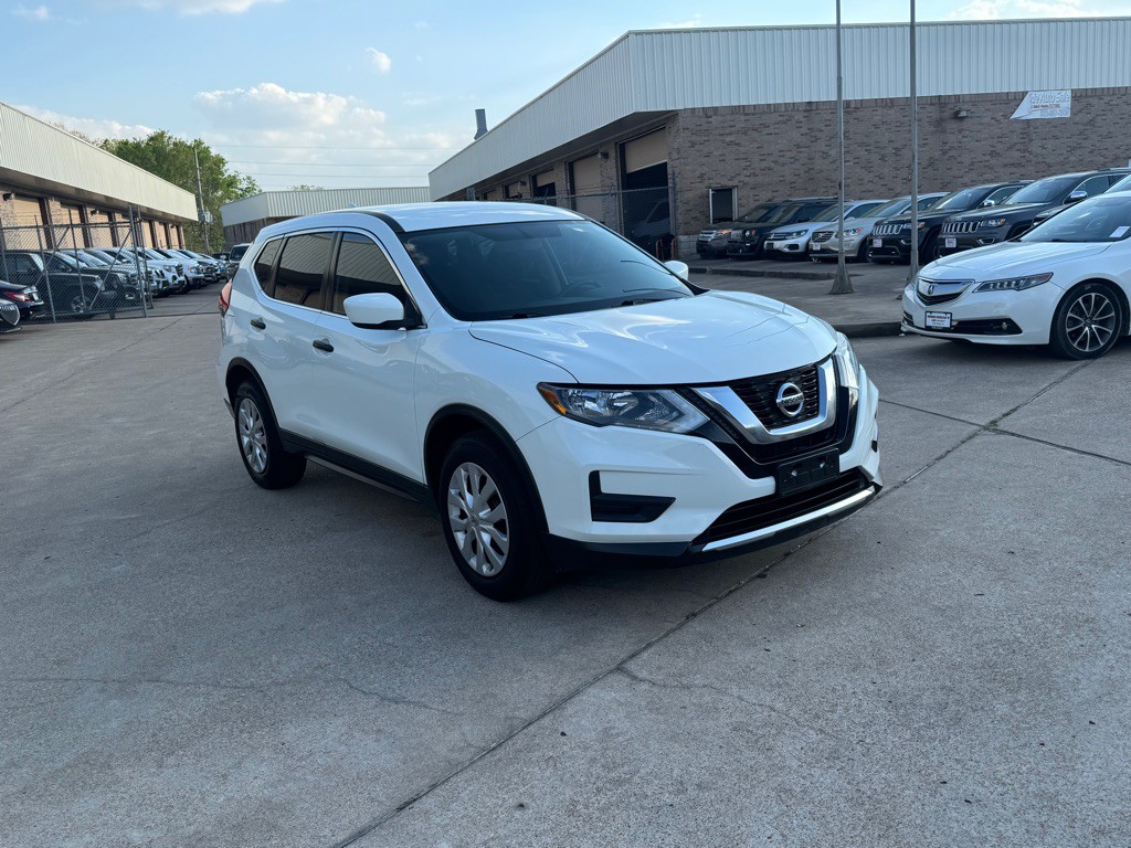 2017 Nissan Rogue Image 12