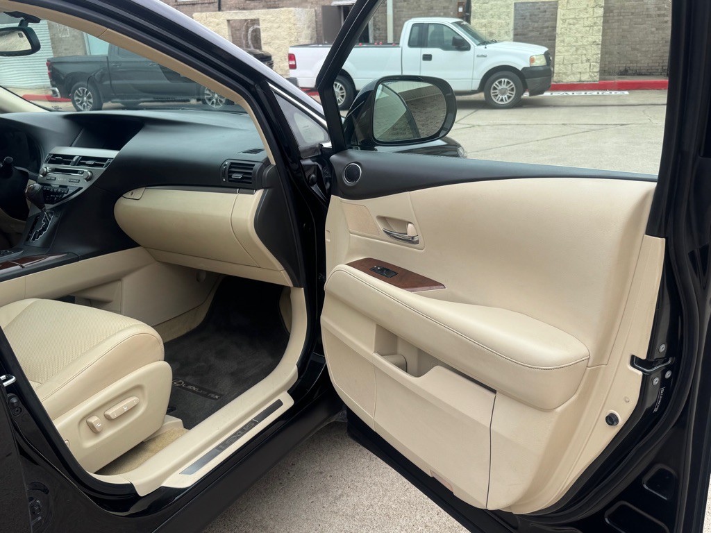 2014 Lexus RX Image 18