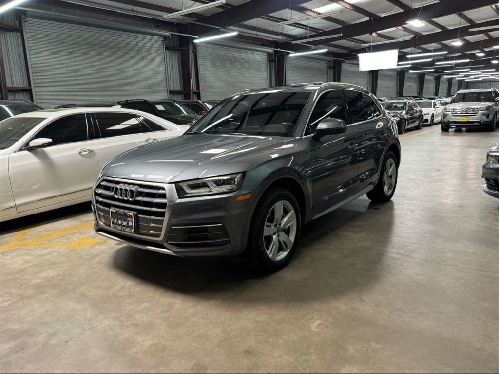 2018 Audi Q5 Image 1