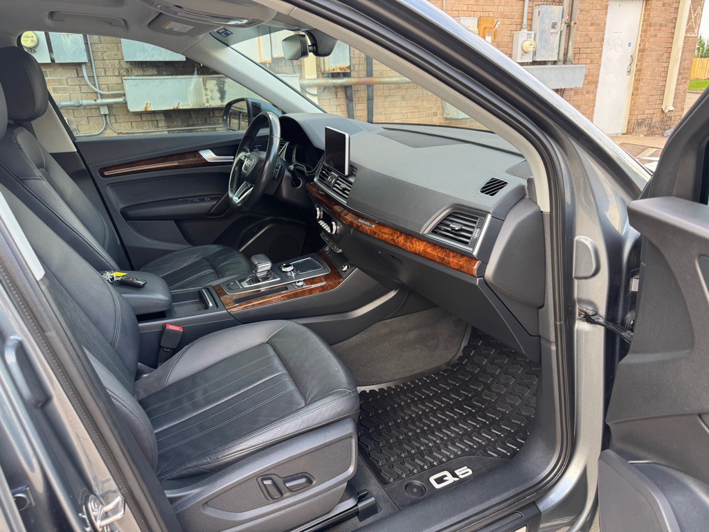 2018 Audi Q5 Image 22