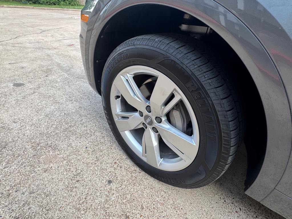 2018 Audi Q5 Image 40