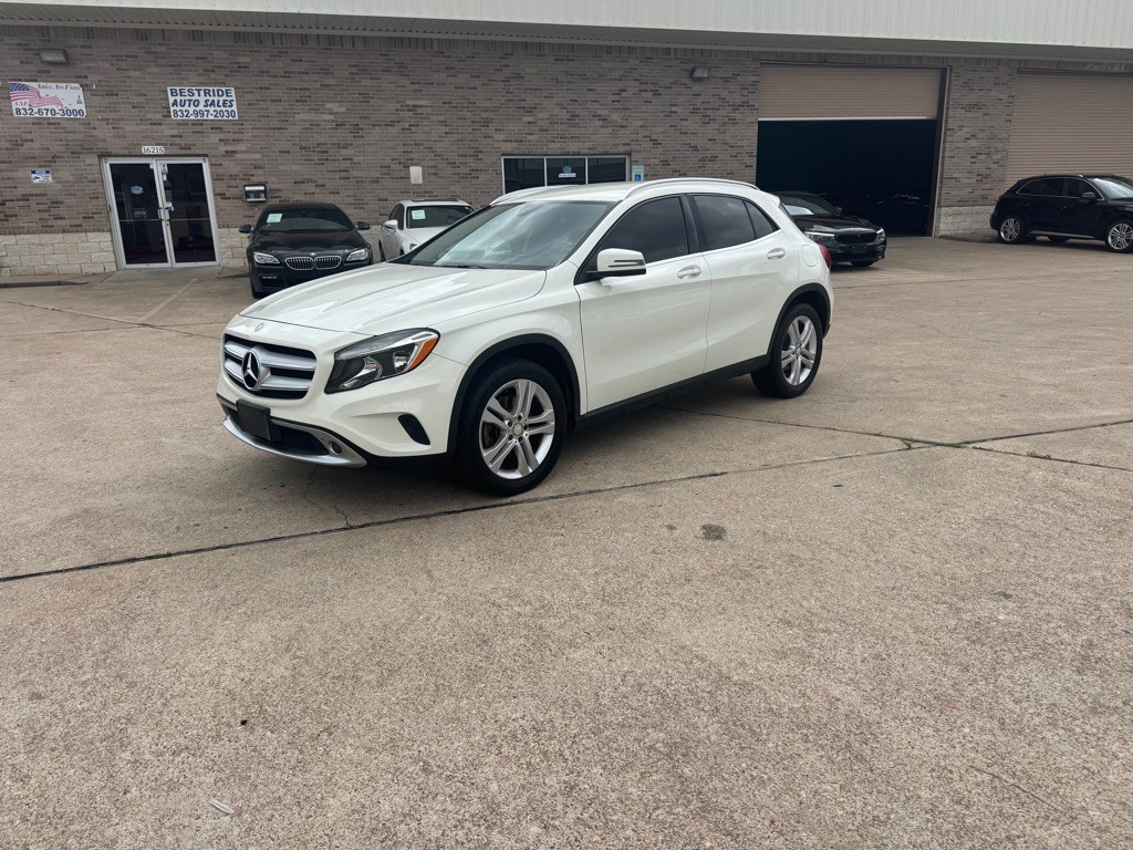 2015 Mercedes-Benz GLA-Class Image 11