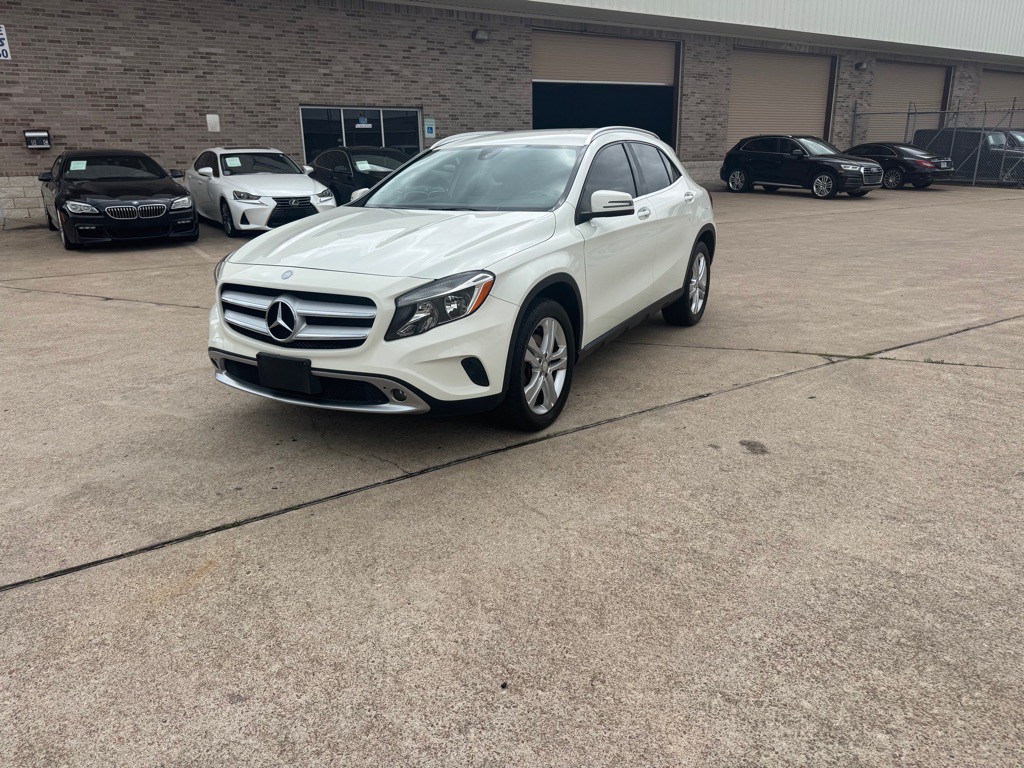 2015 Mercedes-Benz GLA-Class Image 12