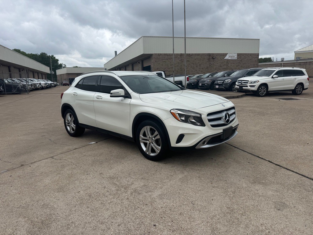 2015 Mercedes-Benz GLA-Class Image 15
