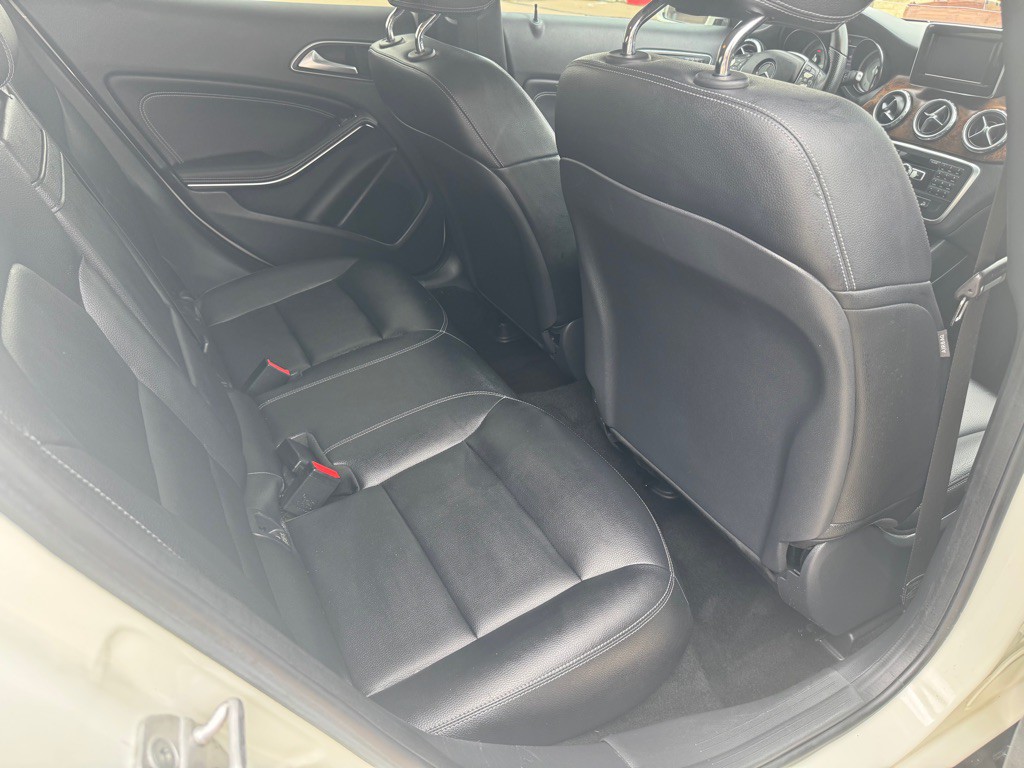 2015 Mercedes-Benz GLA-Class Image 25