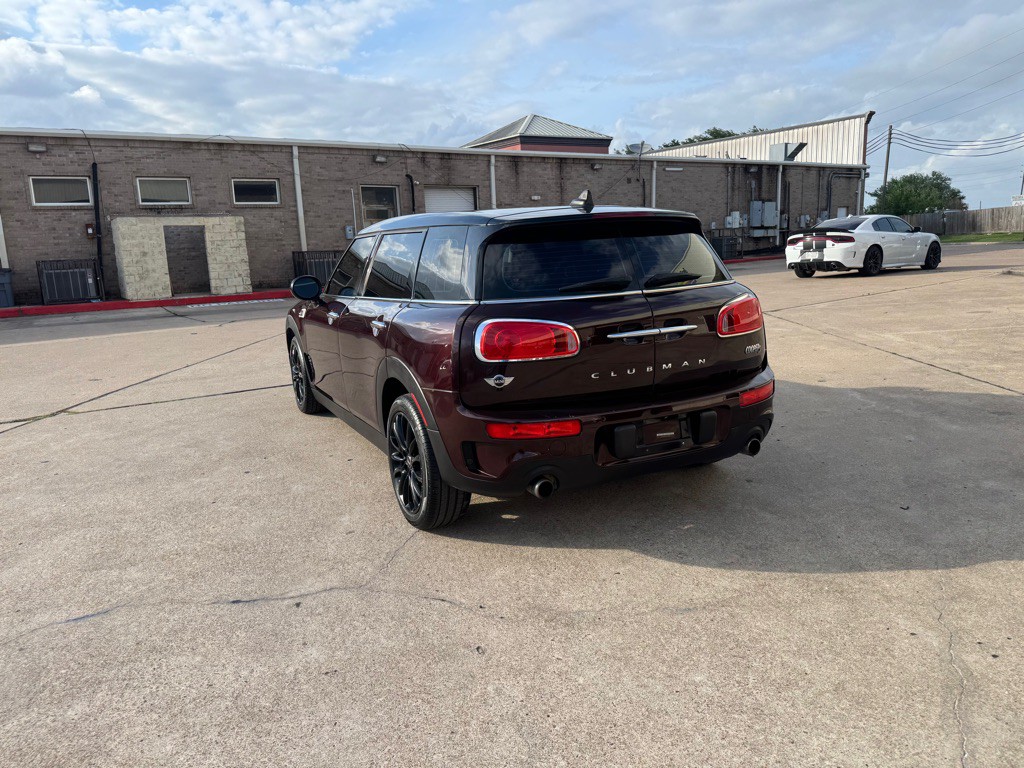 2018 MINI Cooper Image 17