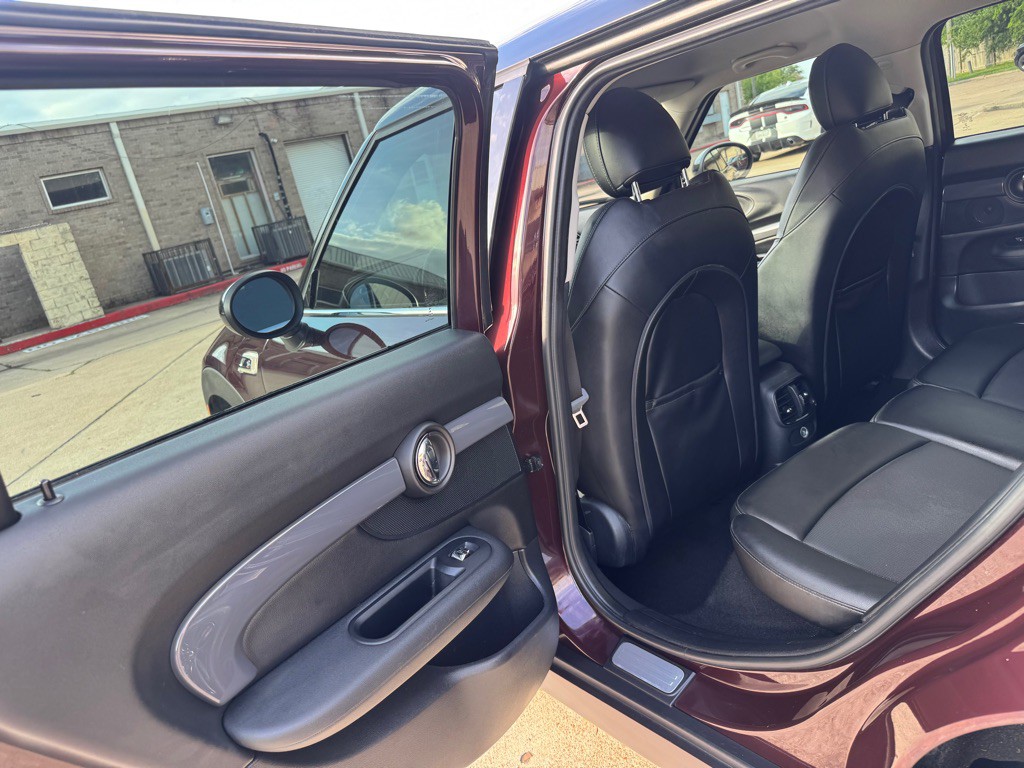 2018 MINI Cooper Image 22