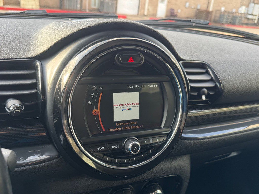 2018 MINI Cooper Image 35