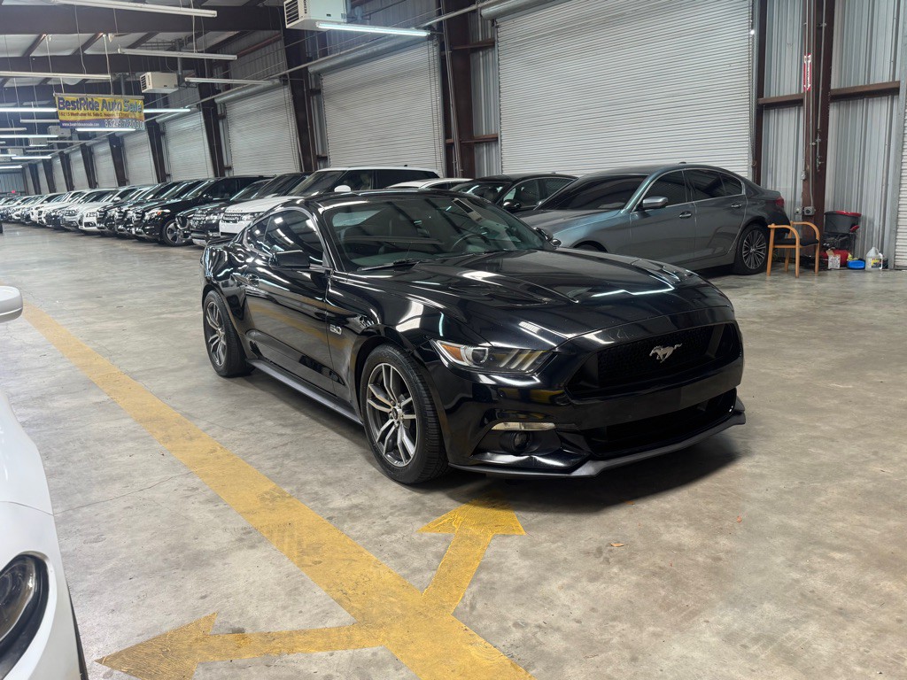 2015 Ford Mustang Image 3