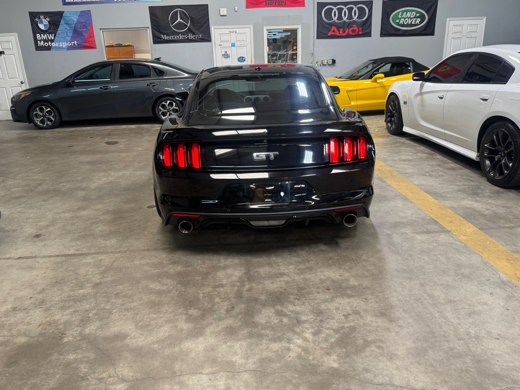 2015 Ford Mustang Image 5