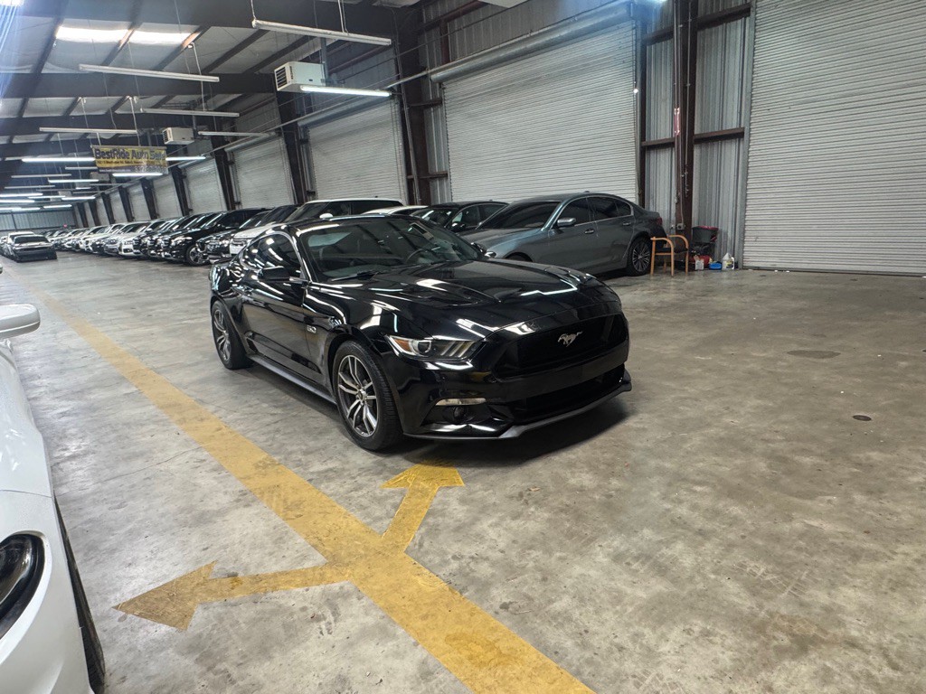 2015 Ford Mustang Image 9