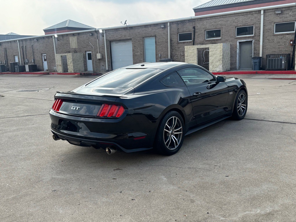 2015 Ford Mustang Image 14