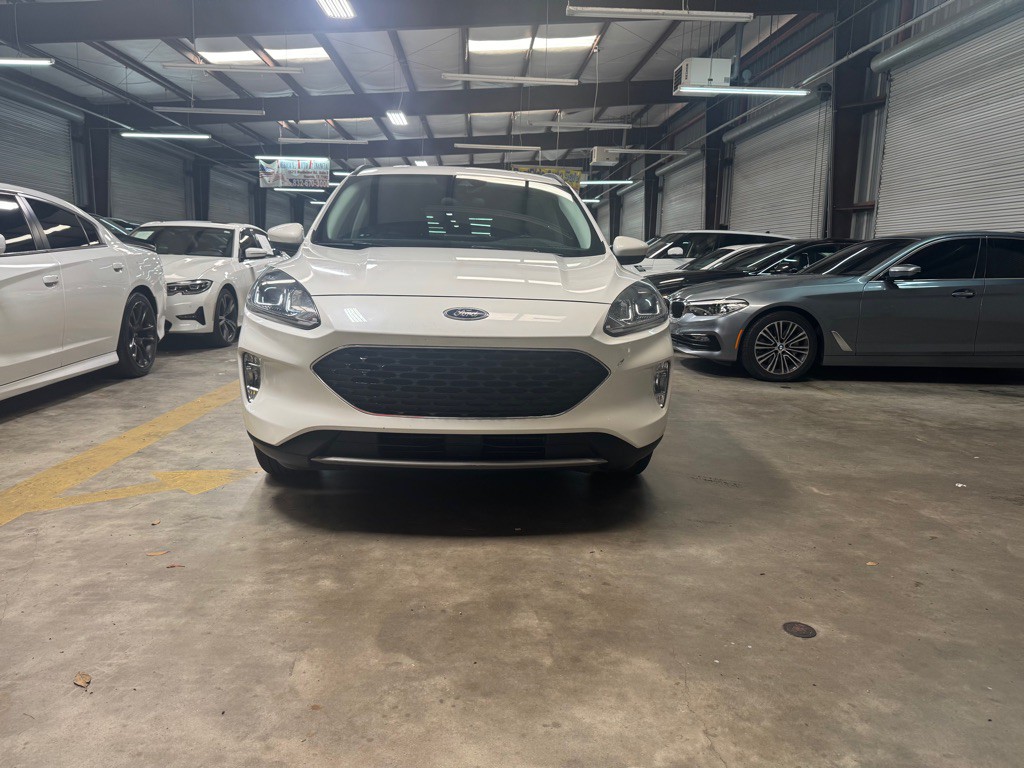 2021 Ford Escape Image 4