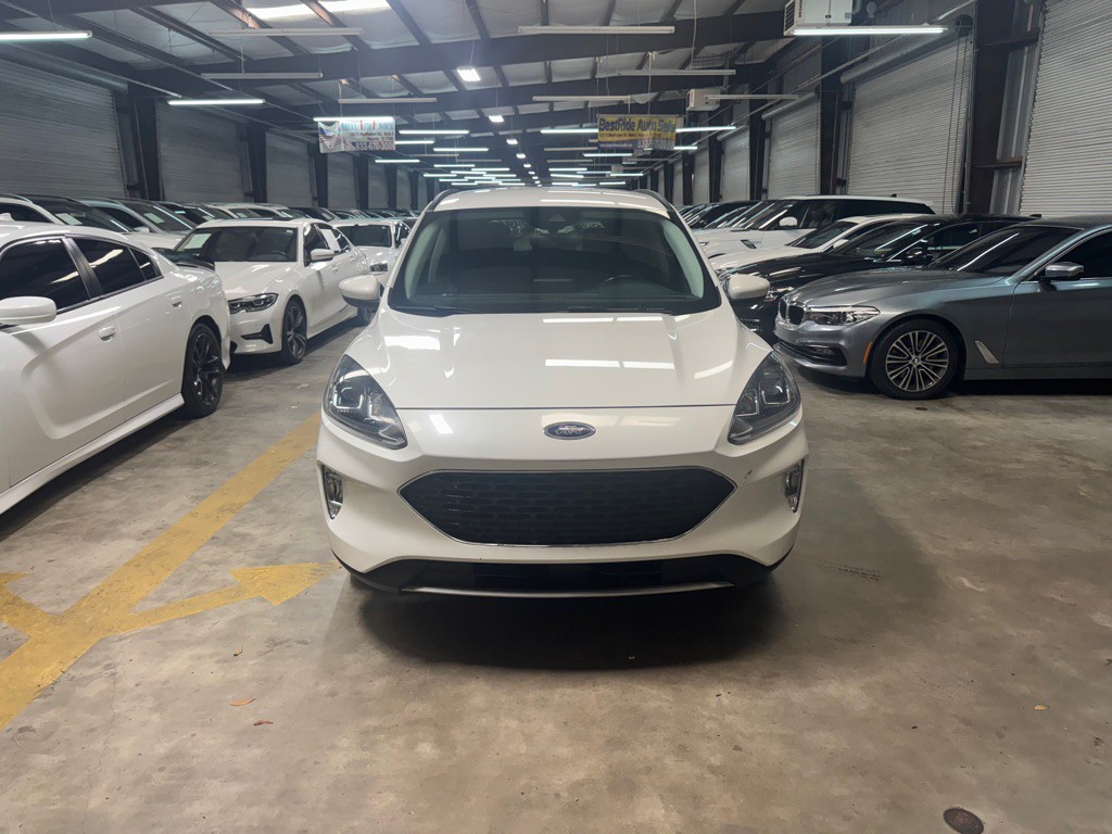 2021 Ford Escape Image 5