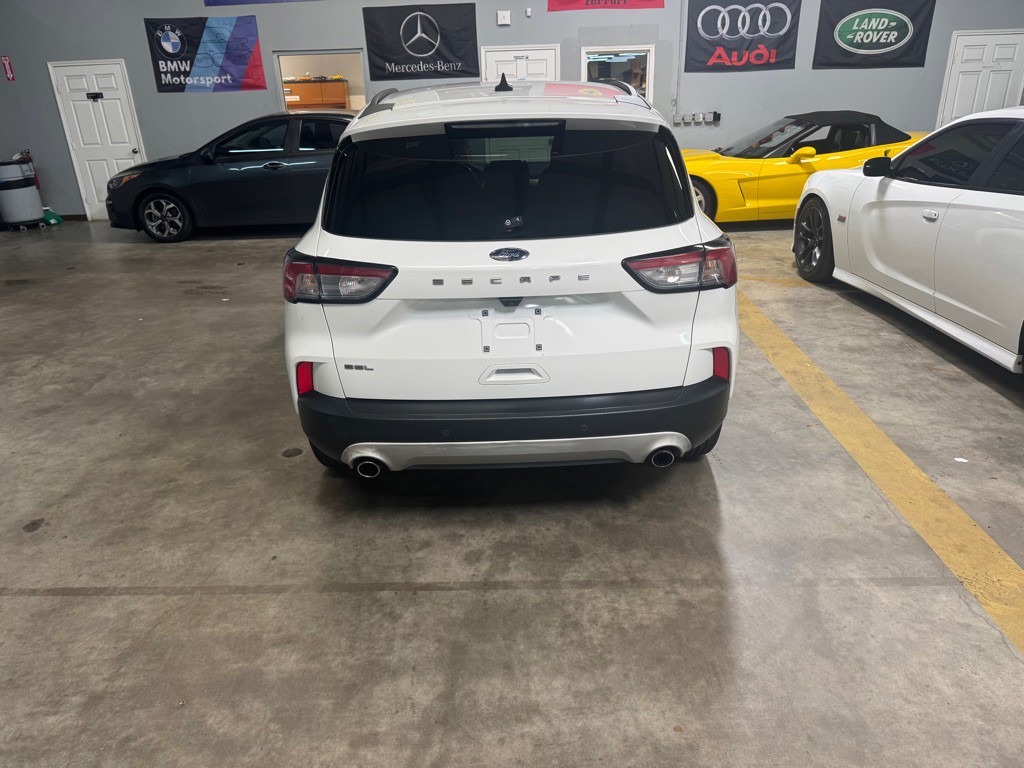 2021 Ford Escape Image 9