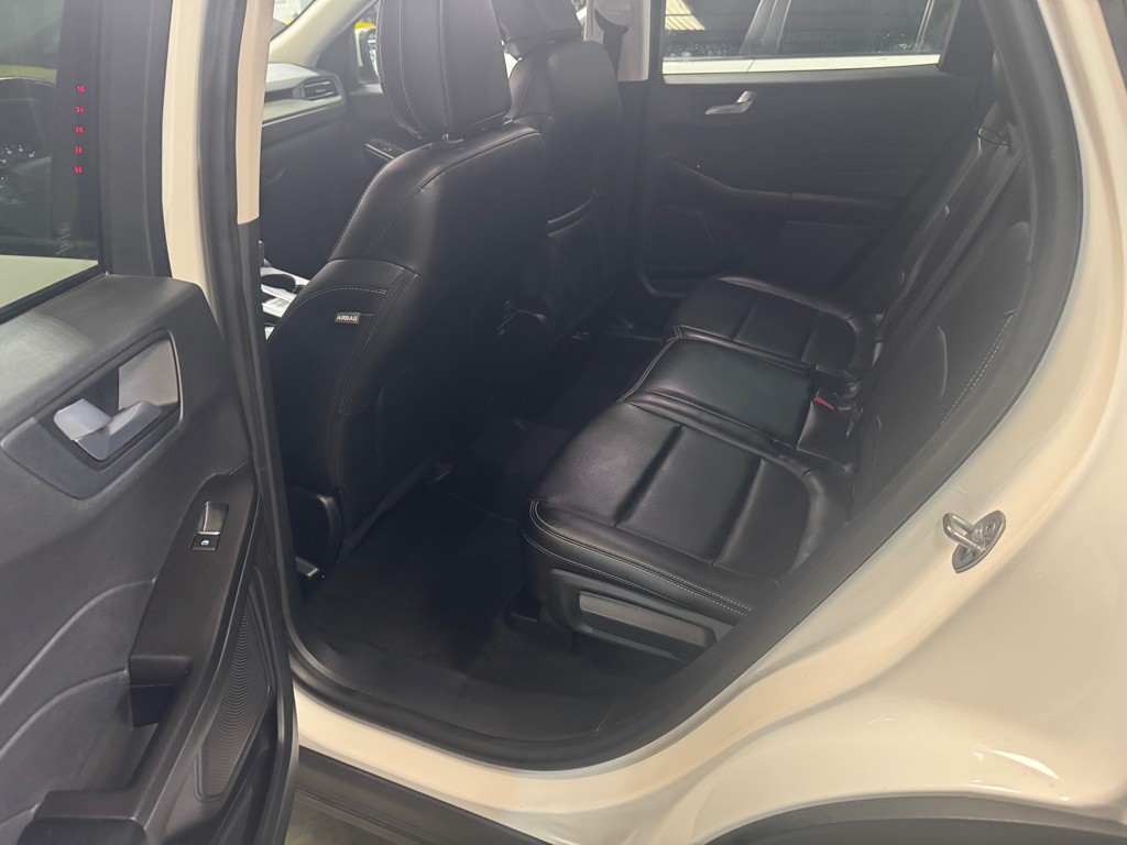 2021 Ford Escape Image 26