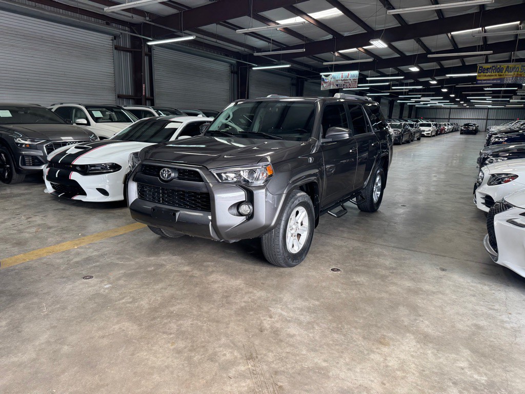 2016 Toyota 4Runner Image 3