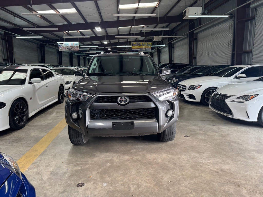 2016 Toyota 4Runner Image 4